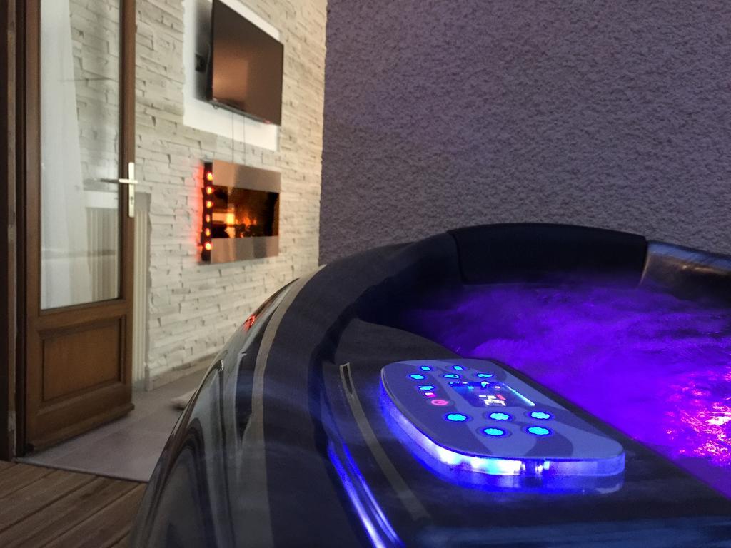 Loft Spa - Cote Chateau. Каркассон Экстерьер фото